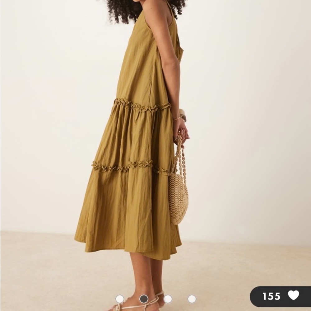NWT Ghospell tiered ruffled maxi dress in olive